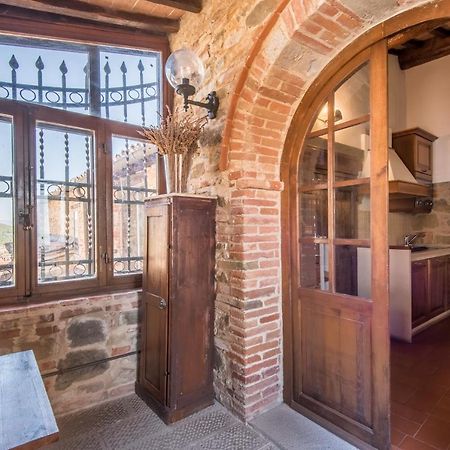 Casale Rosennano - Loggia Apartment Bagian luar foto