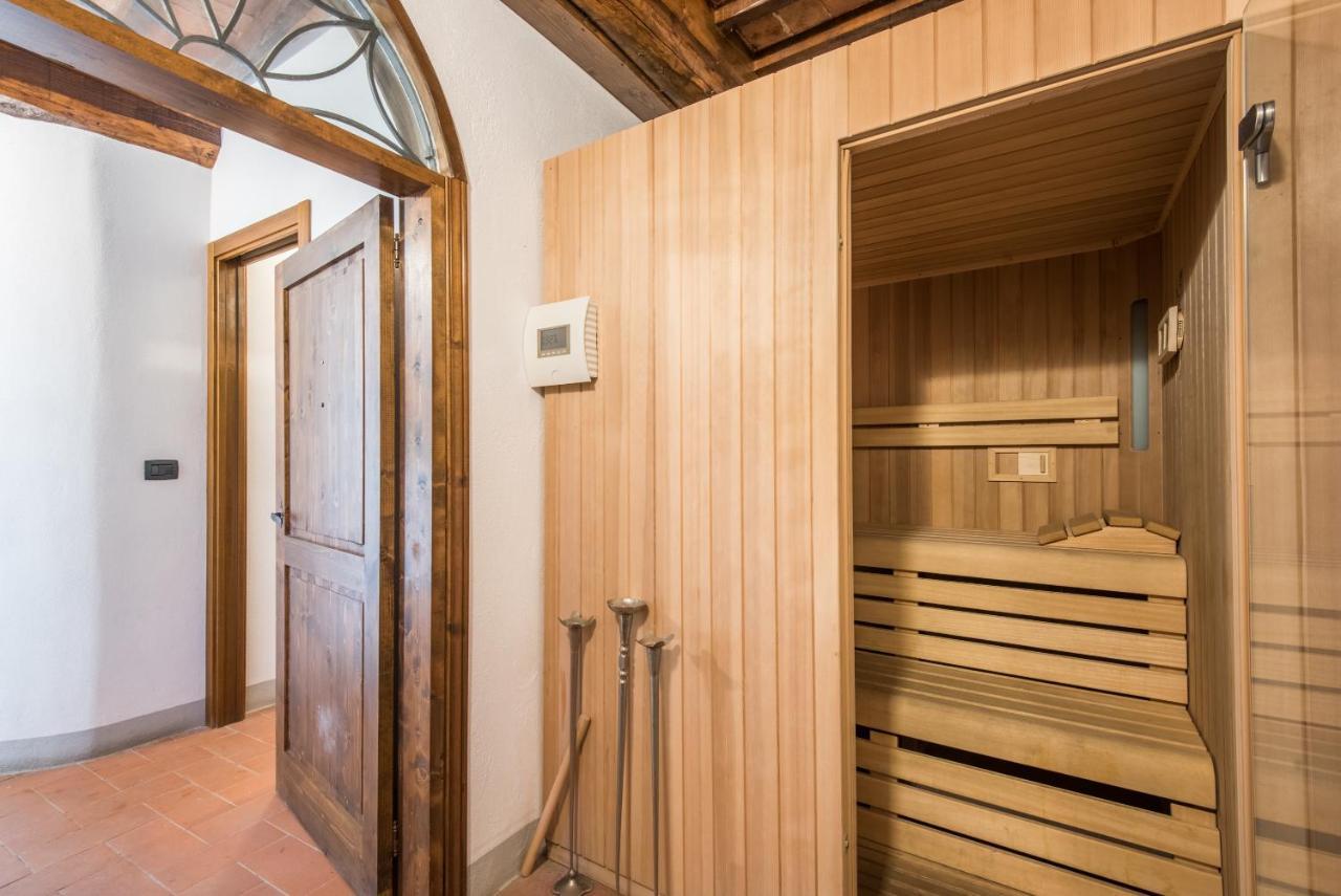 Casale Rosennano - Loggia Apartment Bagian luar foto