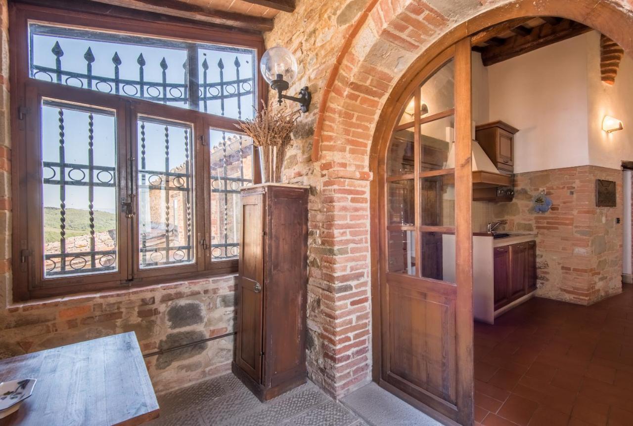 Casale Rosennano - Loggia Apartment Bagian luar foto