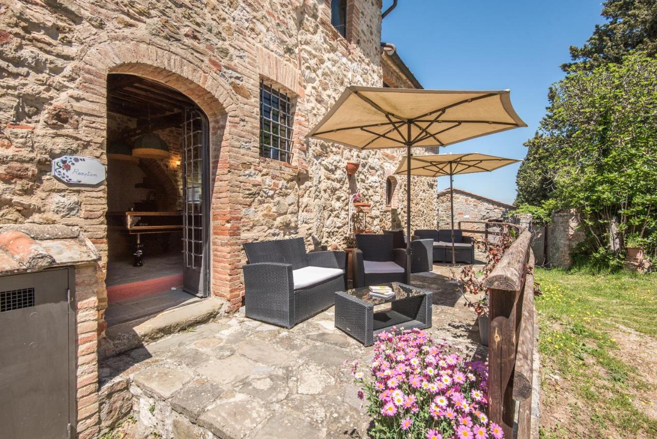 Casale Rosennano - Loggia Apartment Bagian luar foto