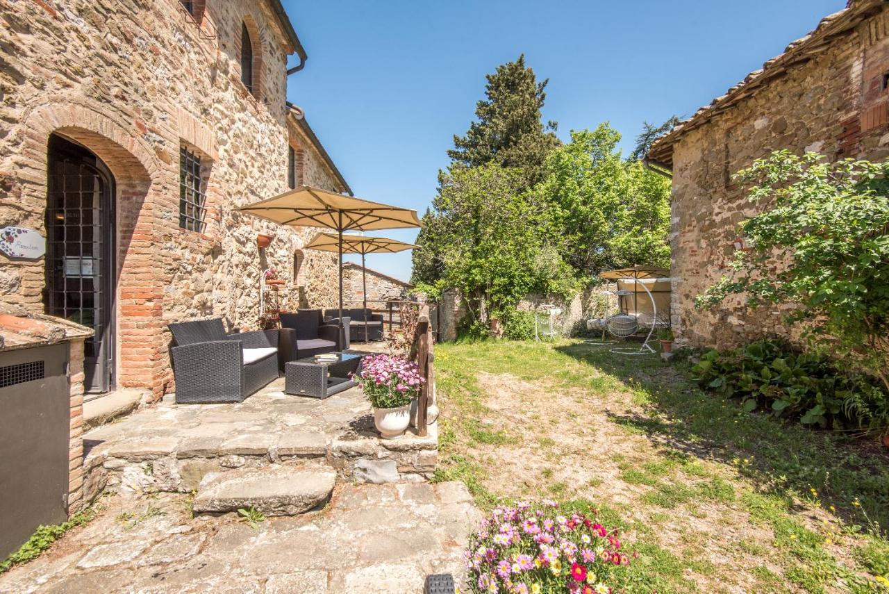 Casale Rosennano - Loggia Apartment Bagian luar foto