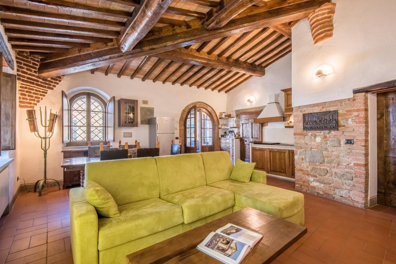 Casale Rosennano - Loggia Apartment Bagian luar foto