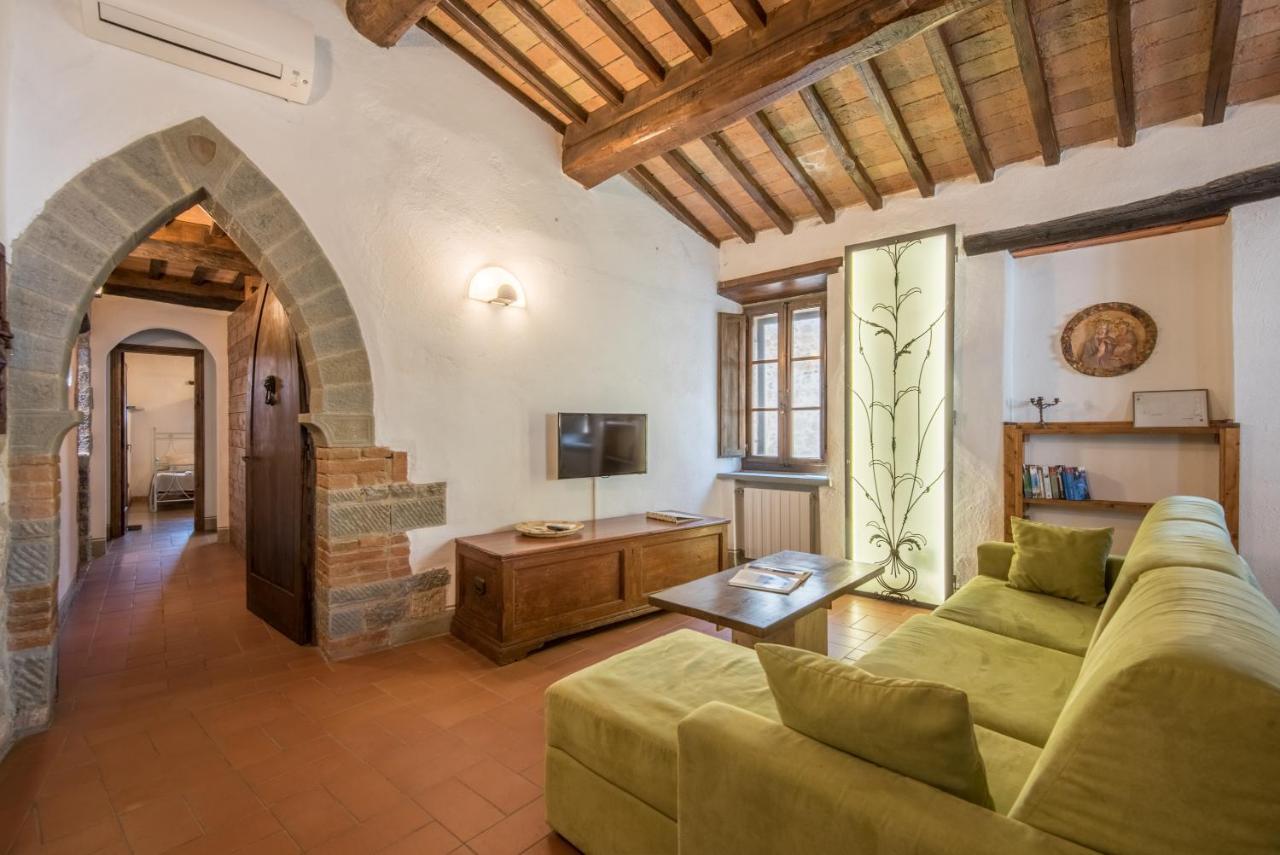 Casale Rosennano - Loggia Apartment Bagian luar foto